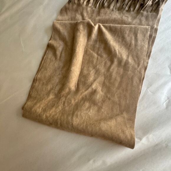 Urban Outfitters 7.5 Foot Tan Suede Coastal Cowgirl Wrap w Fringe on Either End - Picture 7 of 16